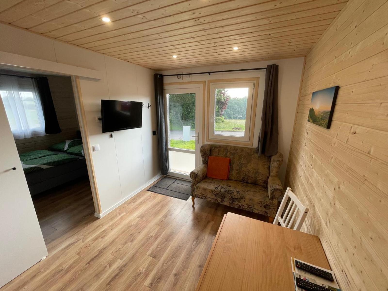 Hulben Tinyhaus #1 Huelben - Ortsrand - Kostenlose Parkplaetze מראה חיצוני תמונה